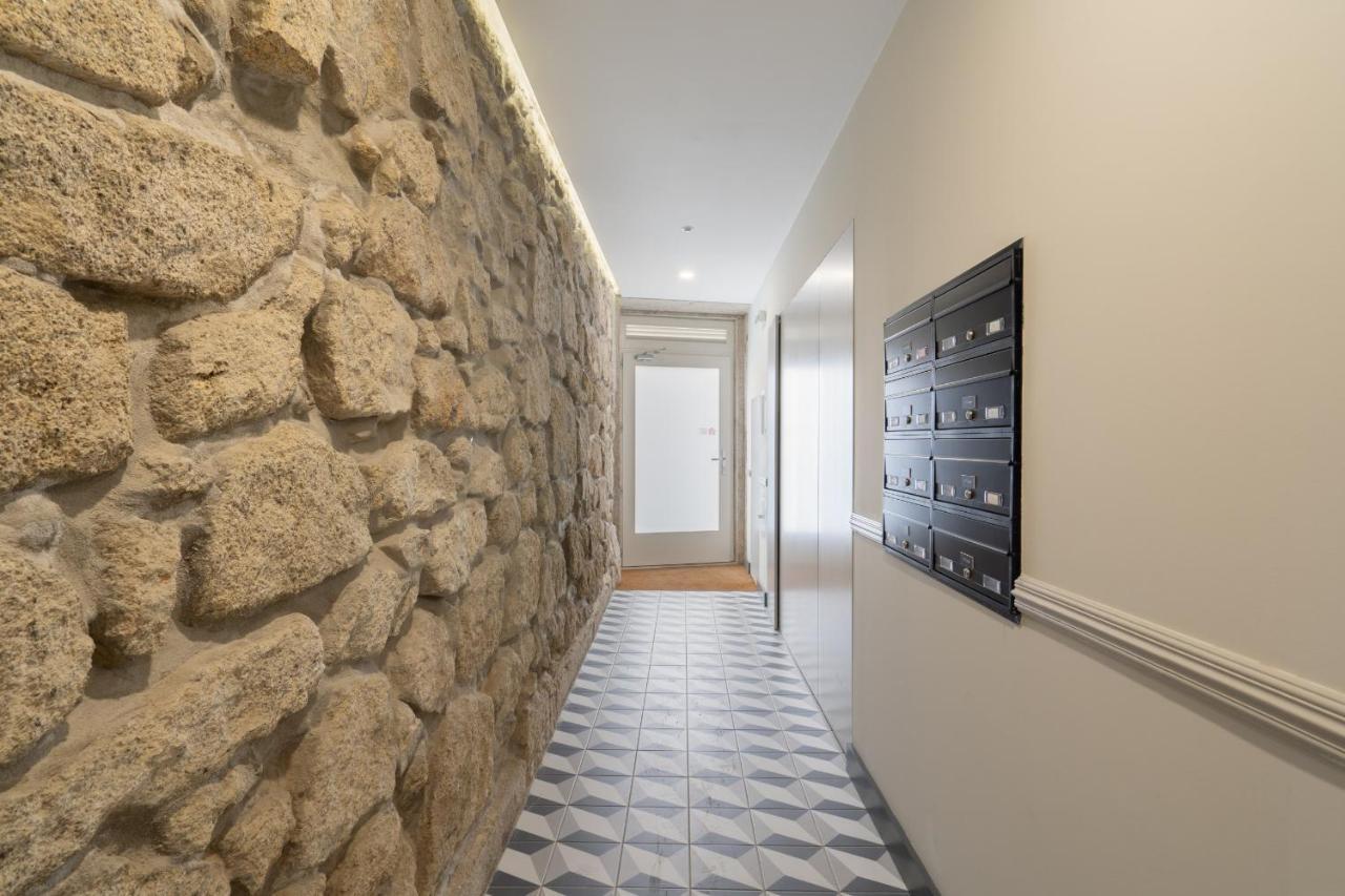 Host Wise - Enchanting Design Flat - Premium Location Porto Buitenkant foto